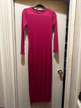 Women's Long Sleeve Ribbed Maxi Dress - Red